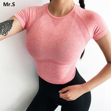 Load image into Gallery viewer, Women's Energy Seamless Yoga Shirts Short Sleeve Crop Top Basic Scoop Neck Shirts for Women Yoga Sports Fitness Gym Workout Top